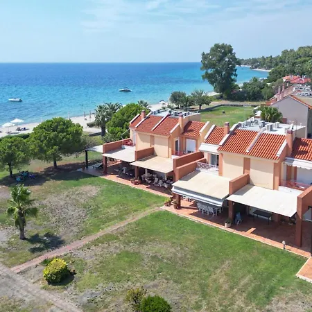 Aeon Villa, Tripotamos By Halkidiki Vila