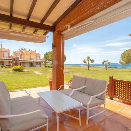 Aeon Villa, Tripotamos By Halkidiki Villa