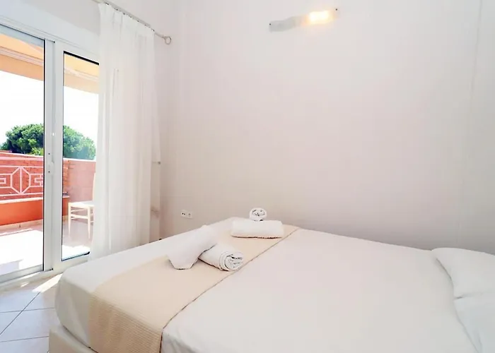 Aeon Villa, Tripotamos By Halkidiki *