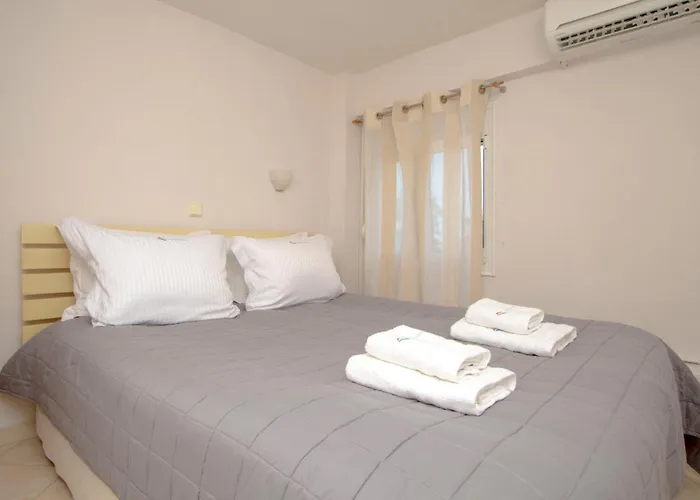 Aeon Villa, Tripotamos By Halkidiki Villa Metokhion Konstamonitou