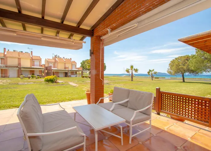 Aeon Villa, Tripotamos By Halkidiki Villa
