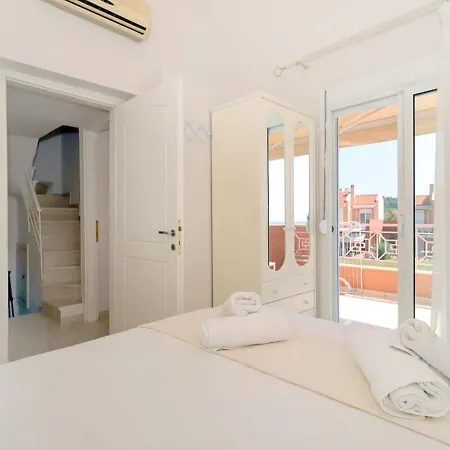 Aeon Villa, Tripotamos By Halkidiki Villa Metokhion Konstamonitou