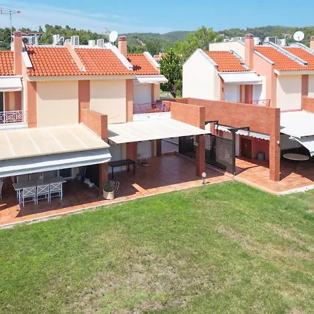 Aeon Villa, Tripotamos By Halkidiki Villa